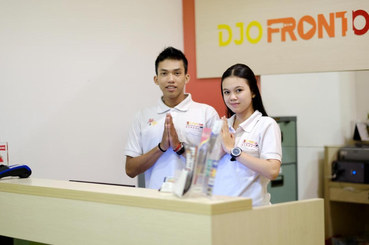 Djo Front One Inn Bengkulu Eksteriør billede